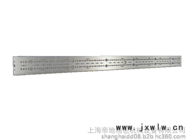 鈑金加工|設(shè)備外罩鈑金加工|上海帝地精密為您鈑金加工提供一站式服務(wù)！