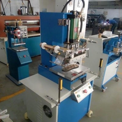 東莞生產(chǎn)平面液壓燙金機(jī) 3d凹凸木紋油壓價格壓花機(jī)定制皮革燙印機(jī)工廠