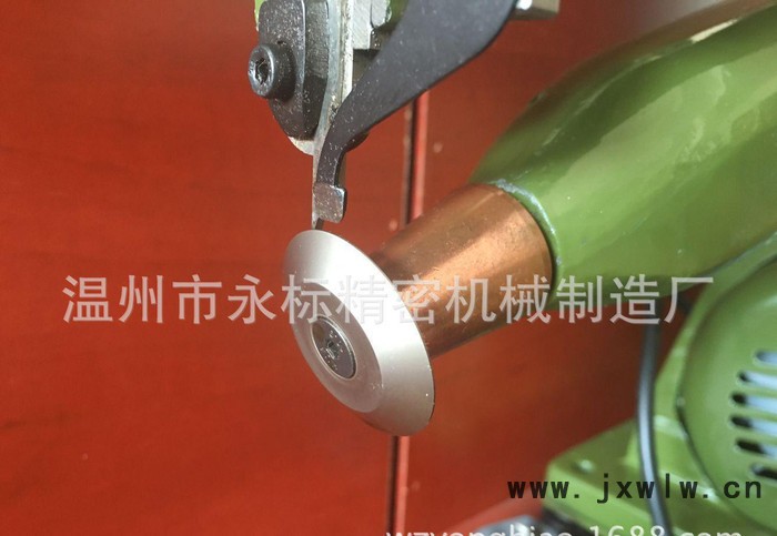 **202Z 臺試內(nèi)里修邊機(jī) 高頭車 工業(yè)縫紉機(jī),鞋機(jī) 縫紉機(jī)，