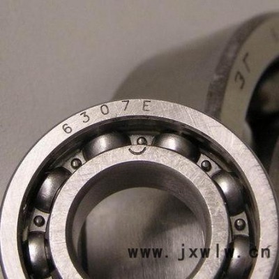 20W 手持激光打標(biāo)機(jī)-手拿激光打標(biāo)機(jī)-經(jīng)濟(jì)型手持打標(biāo)機(jī)生產(chǎn)**