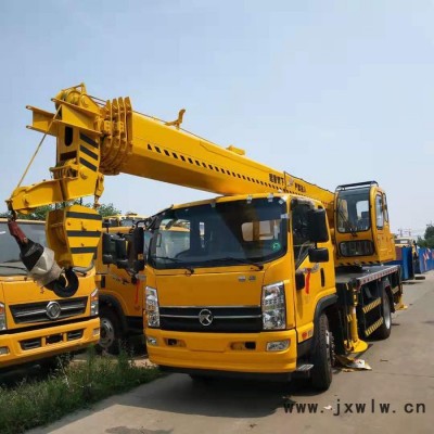 東風(fēng)華神12噸汽車吊發(fā)動(dòng)機(jī)型號(hào) 高配置12噸汽車吊濟(jì)寧吊車生產(chǎn)廠家
