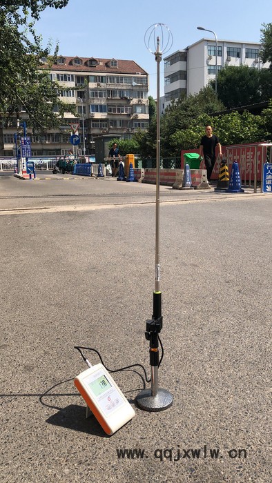 供應(yīng)天建華儀WWFWZY-1無線萬向風(fēng)速風(fēng)溫記錄儀 風(fēng)速表